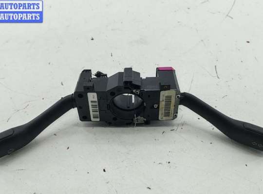 Переключатель подрулевой (стрекоза) VG2755806 на Volkswagen Bora