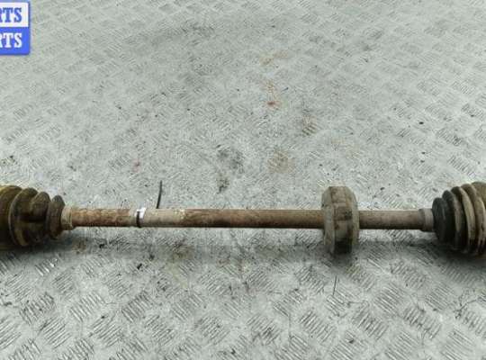 купить Полуось передняя правая на Dacia (Renault) Sandero I (2008-2012)