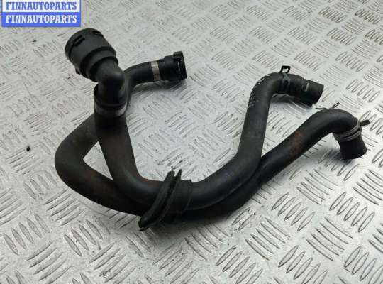 купить Патрубок отопителя (печки) на Volkswagen Passat B5+ (GP)