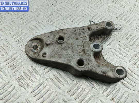 купить Кронштейн двигателя опорный на Skoda Fabia mk2 (5J)