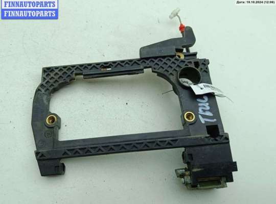 купить Корпус (держатель) ручки двери передней правой на BMW 5 E39 (1995-2003)