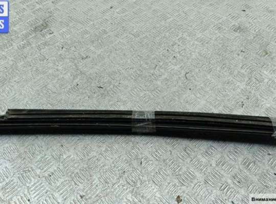 купить Молдинг стекла двери передней правой наружный на Ford S-Max