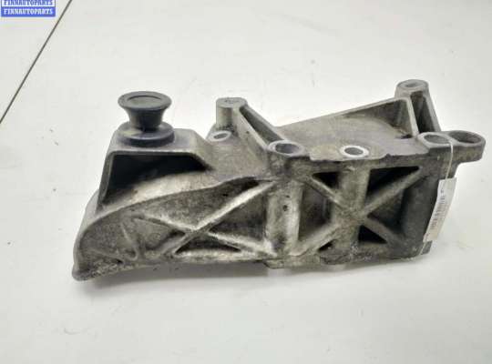 купить Кронштейн двигателя опорный на Renault Espace IV (2002-2014)