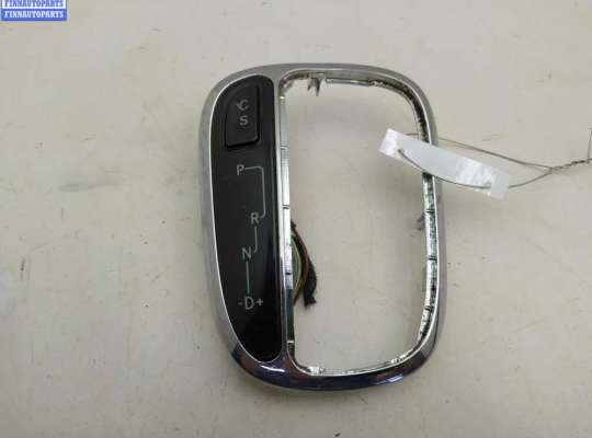 купить Рамка (накладка) рычага КПП на Mercedes C-Class W203 (2000-2006)
