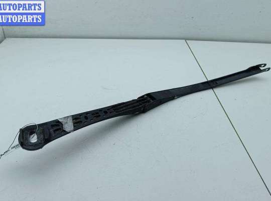 Поводок дворника на BMW 5 (E39)