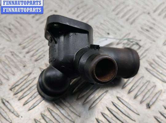 купить Фланец (тройник) системы охлаждения на Audi A4 B6 (2001-2004)