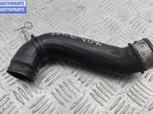 купить Патрубок турбины на Volkswagen Golf-4