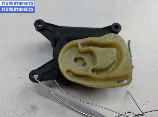 Моторчик заслонки отопителя SK535972 на Skoda Fabia mk2 (5J) 2007-2014