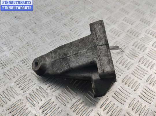 купить Кронштейн двигателя опорный на Mercedes C-Class W203 (2000-2006)