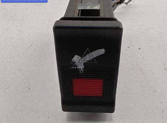 Кнопка аварийной сигнализации (аварийки) AU1716221 на Audi 80 B4 (1991-1996)