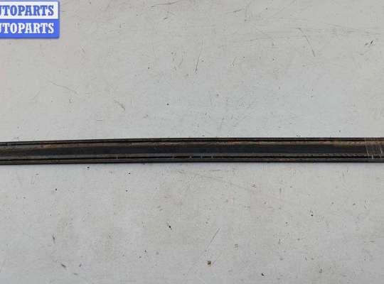 купить Молдинг двери передней левой на Ford Galaxy (2000-2006)