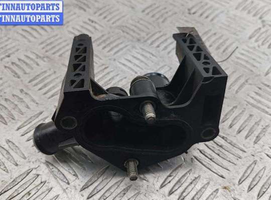 купить Фланец (тройник) системы охлаждения на Ford Fusion