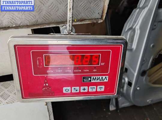 купить Молдинг стекла двери передней левой наружный на Volkswagen Passat B5+ (GP)