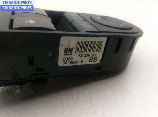 купить Блок кнопок управления стеклоподъемниками на Opel Astra H (2004-2009)