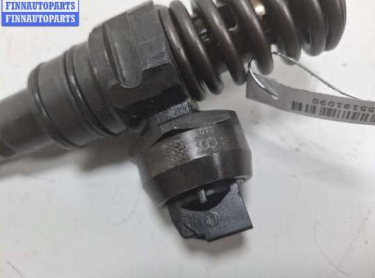 купить Форсунка топливная на Skoda Roomster