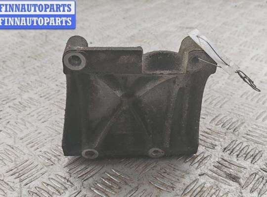 купить Кронштейн компрессора кондиционера на Ford Focus II (2004-2011)