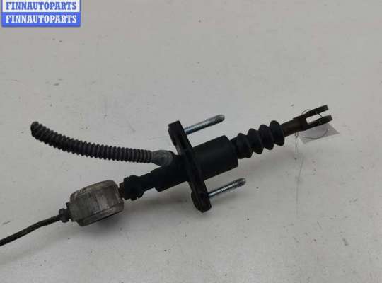 Цилиндр сцепления главный на Opel Zafira A