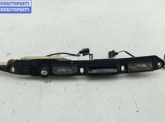 Накладка подсветки номера VG2751394 на Volkswagen Passat B5+ (GP)