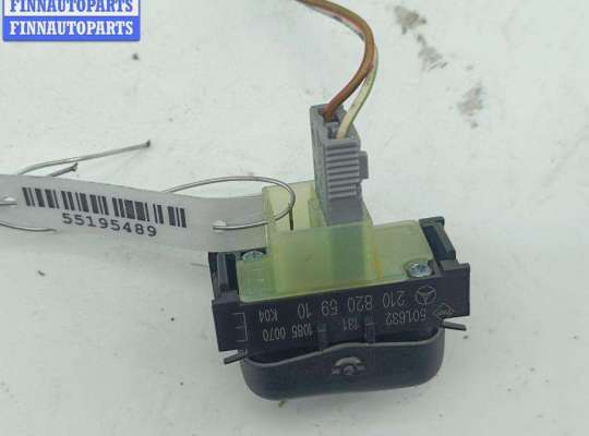 купить Кнопки управления прочие (включатель) на Mercedes E-Class W210 (1995-2002)