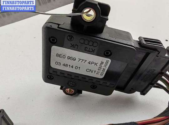 купить Кнопка регулировки сидения на Audi Q7 4L (2005-2015)