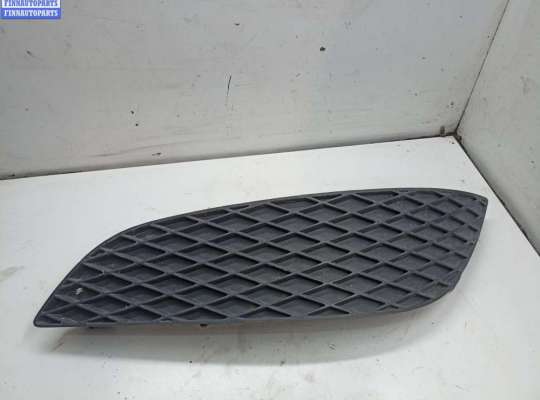 Решетка (заглушка) бампера на Opel Astra H / Classic
