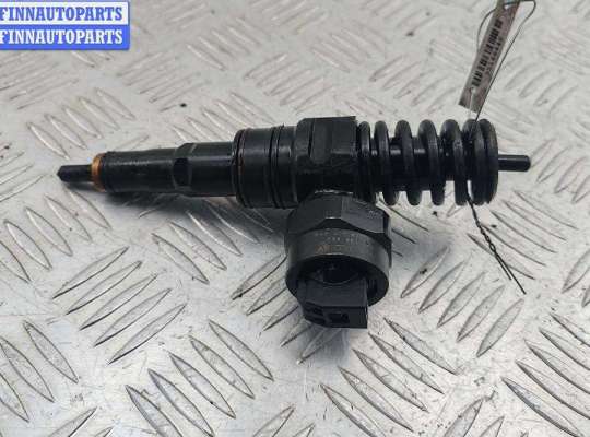 купить Форсунка топливная на Volkswagen Passat B5