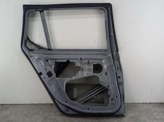 купить Дверь боковая задняя левая на BMW 5 E60/E61 (2003-2010)