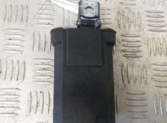 купить Ограничитель открывания двери задней на Mercedes C-Class W202 (1993-2000)