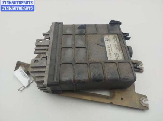 Блок управления двигателем (ДВС) VG2739017 на Volkswagen Passat B4