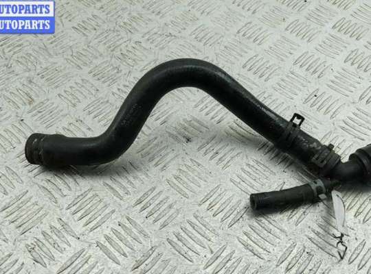 купить Патрубок отопителя (печки) на Volkswagen Bora