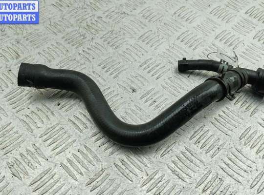 купить Патрубок отопителя (печки) на Volkswagen Bora