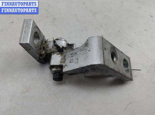 купить Петля двери задней левой на Volkswagen Golf-4