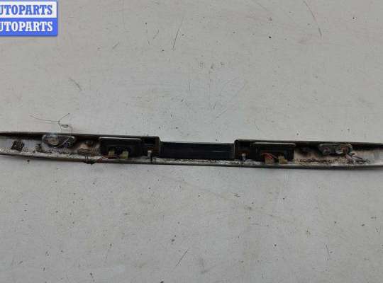 купить Накладка подсветки номера на Mercedes M-Class ML W164 (2005-2011)