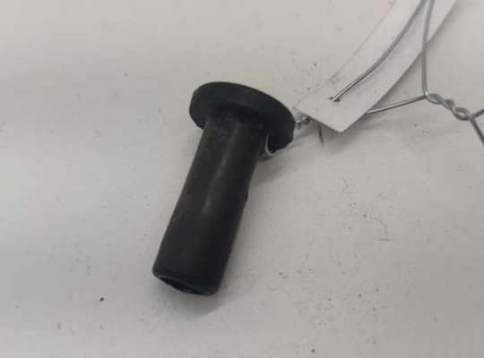 купить Кронштейн радиатора на Audi A6 C5 (1997-2005)