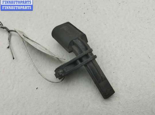 Датчик ABS на Volkswagen Passat B6 (3C)