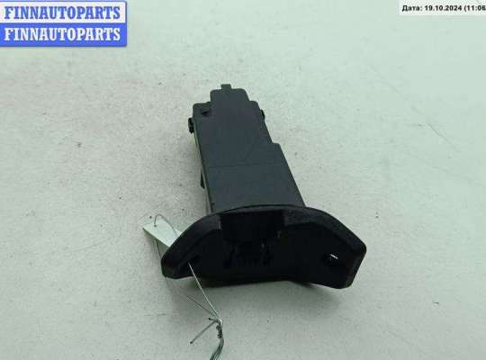 Активатор замка на Opel Zafira A