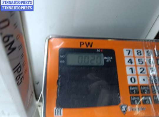 купить Накладка на зеркало правое на Peugeot 307