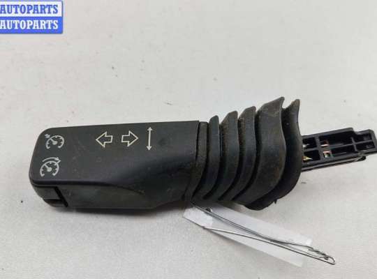 Переключатель поворотов OP2355264 на Opel Astra H (2004-2009)