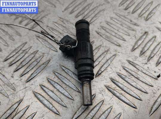 купить Форсунка топливная на Volkswagen Passat B5