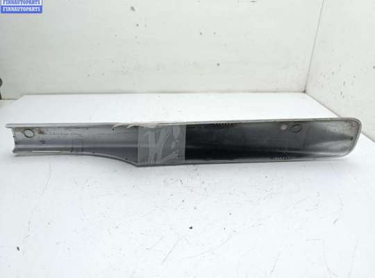 купить Накладка (заглушка) рейлинга на Peugeot 307