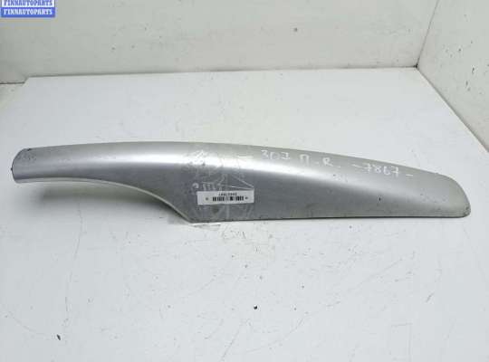 купить Накладка (заглушка) рейлинга на Peugeot 307