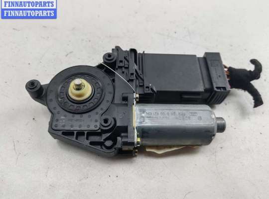 купить Моторчик стеклоподъемника передний правый на Volkswagen Passat B5