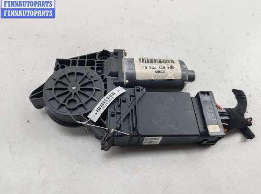 купить Моторчик стеклоподъемника передний правый на Volkswagen Passat B5