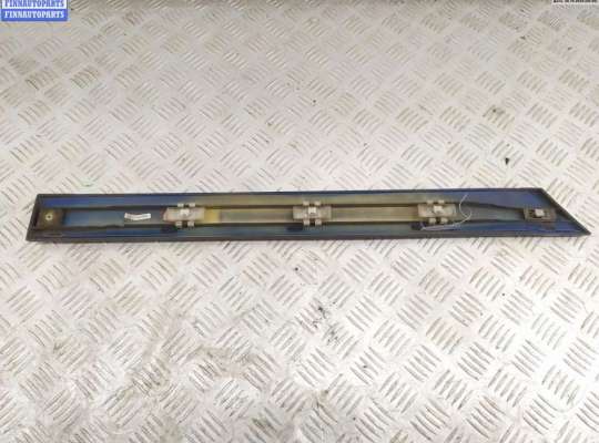купить Молдинг двери задней левой на Mercedes C-Class W203 (2000-2006)