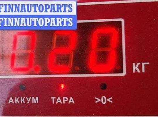 купить Решётка (заглушка) в бампер на Audi A4 B5 (1994-2001)