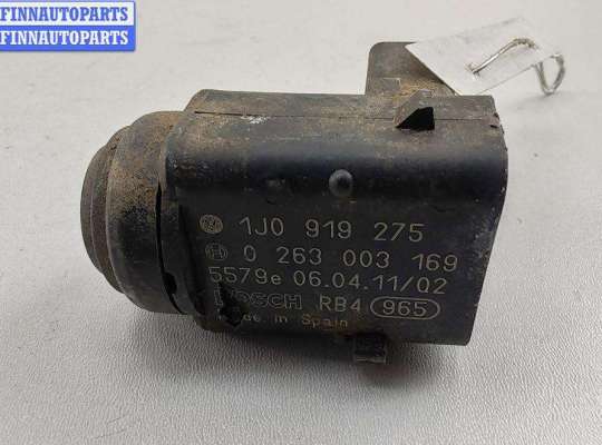 Купить Датчик парковки (парктроник) передний на Volkswagen Touareg Датчик парковки (парктроник) передний VG2663781 на Volkswagen Touareg