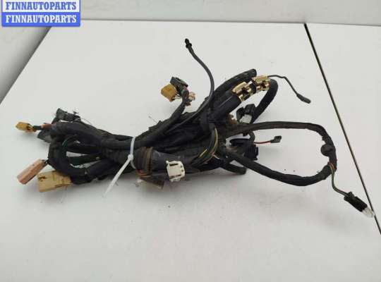 Проводка крышки багажника SK526212 на Skoda Octavia mk1 (A4 1U) 1996-2010