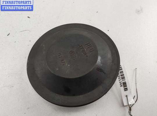 купить Крышка (заглушка) задняя фары правой на Volkswagen Passat B5