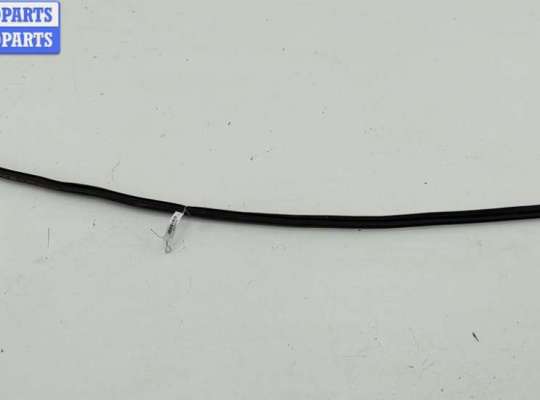 купить Молдинг стекла двери передней левой наружный на BMW 3 E36 (1991-2000)