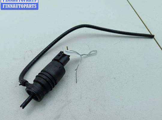 купить Насос (моторчик) омывателя стекла на Mercedes C-Class W202 (1993-2000)